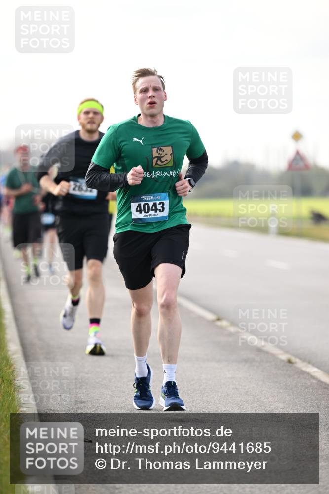 12.04.2026 - 45. Internationalen Wilhelmsburger Insellauf Dr. Thomas Lammeyer http://msf.ph/oto/9441685 12.04.2026 10:09:01 Laufen 263, 45, 4043 meine-sportfotos.de