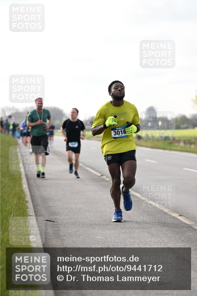 12.04.2026 - 45. Internationalen Wilhelmsburger Insellauf Dr. Thomas Lammeyer http://msf.ph/oto/9441712 12.04.2026 10:09:06 Laufen 3016 meine-sportfotos.de