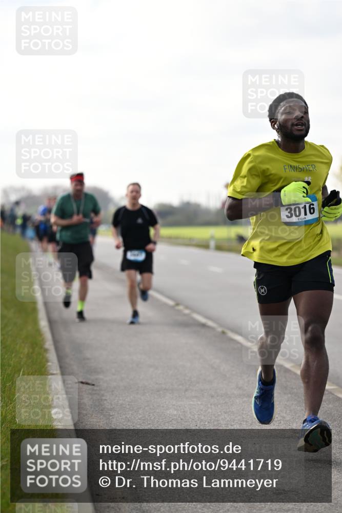 12.04.2026 - 45. Internationalen Wilhelmsburger Insellauf Dr. Thomas Lammeyer http://msf.ph/oto/9441719 12.04.2026 10:09:07 Laufen 3016 meine-sportfotos.de