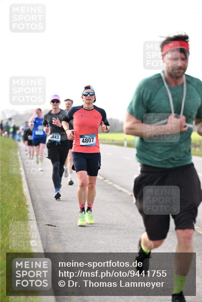 12.04.2026 - 45. Internationalen Wilhelmsburger Insellauf Dr. Thomas Lammeyer http://msf.ph/oto/9441755 12.04.2026 10:09:12 Laufen 843, 4807 meine-sportfotos.de