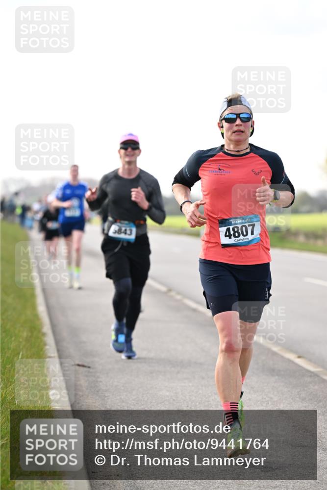12.04.2026 - 45. Internationalen Wilhelmsburger Insellauf Dr. Thomas Lammeyer http://msf.ph/oto/9441764 12.04.2026 10:09:13 Laufen 5843, 4807 meine-sportfotos.de