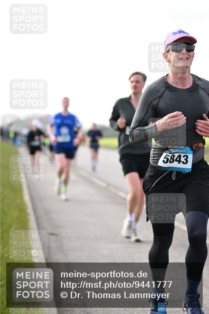 12.04.2026 - 45. Internationalen Wilhelmsburger Insellauf Dr. Thomas Lammeyer http://msf.ph/oto/9441777 12.04.2026 10:09:15 Laufen 45, 5843 meine-sportfotos.de