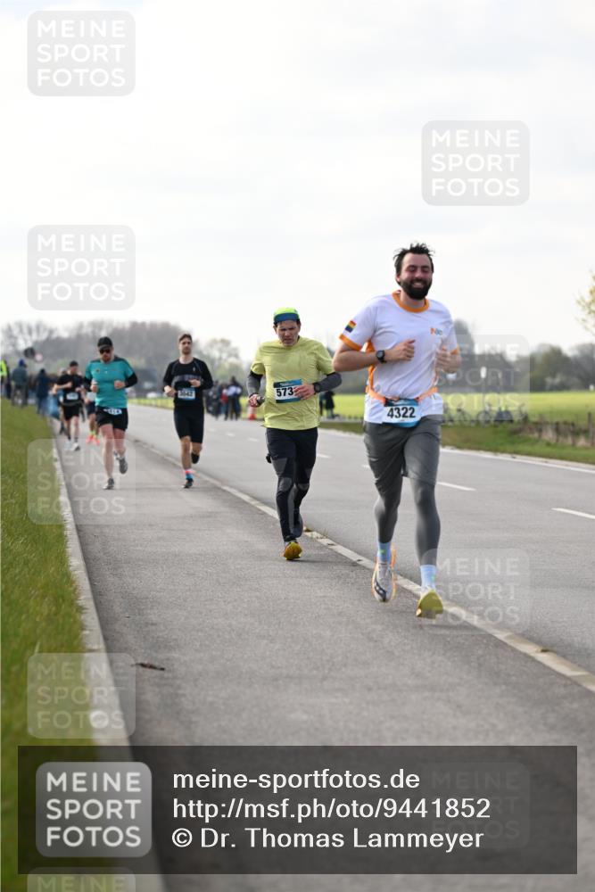 12.04.2026 - 45. Internationalen Wilhelmsburger Insellauf Dr. Thomas Lammeyer http://msf.ph/oto/9441852 12.04.2026 10:09:28 Laufen 573, 4322 meine-sportfotos.de