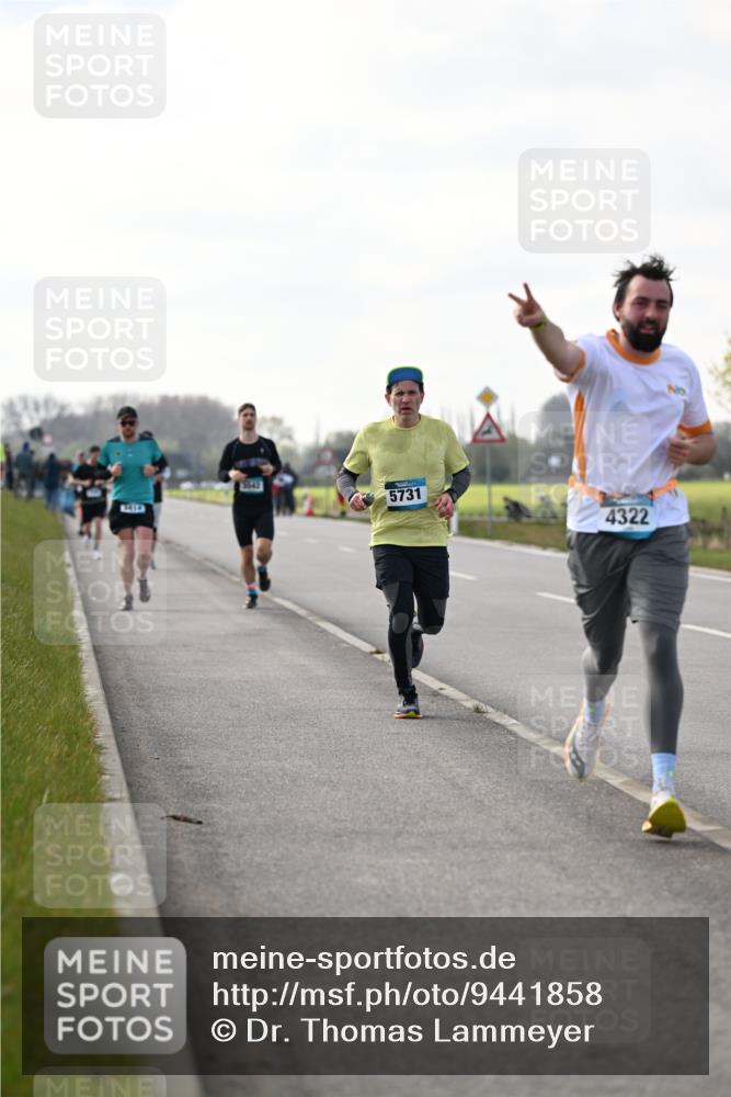 12.04.2026 - 45. Internationalen Wilhelmsburger Insellauf Dr. Thomas Lammeyer http://msf.ph/oto/9441858 12.04.2026 10:09:29 Laufen 5731, 4322 meine-sportfotos.de