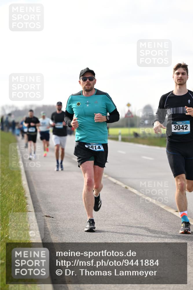 12.04.2026 - 45. Internationalen Wilhelmsburger Insellauf Dr. Thomas Lammeyer http://msf.ph/oto/9441884 12.04.2026 10:09:36 Laufen 914, 3042 meine-sportfotos.de