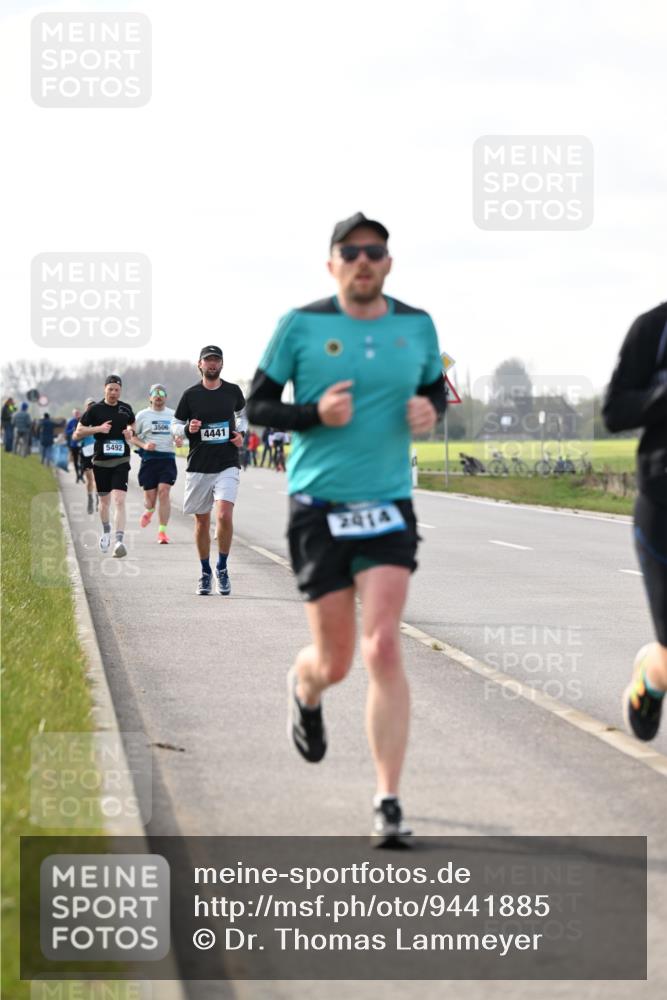 12.04.2026 - 45. Internationalen Wilhelmsburger Insellauf Dr. Thomas Lammeyer http://msf.ph/oto/9441885 12.04.2026 10:09:36 Laufen 5492, 3506, 4441, 2014 meine-sportfotos.de