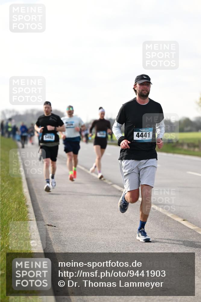 12.04.2026 - 45. Internationalen Wilhelmsburger Insellauf Dr. Thomas Lammeyer http://msf.ph/oto/9441903 12.04.2026 10:09:40 Laufen 4441 meine-sportfotos.de