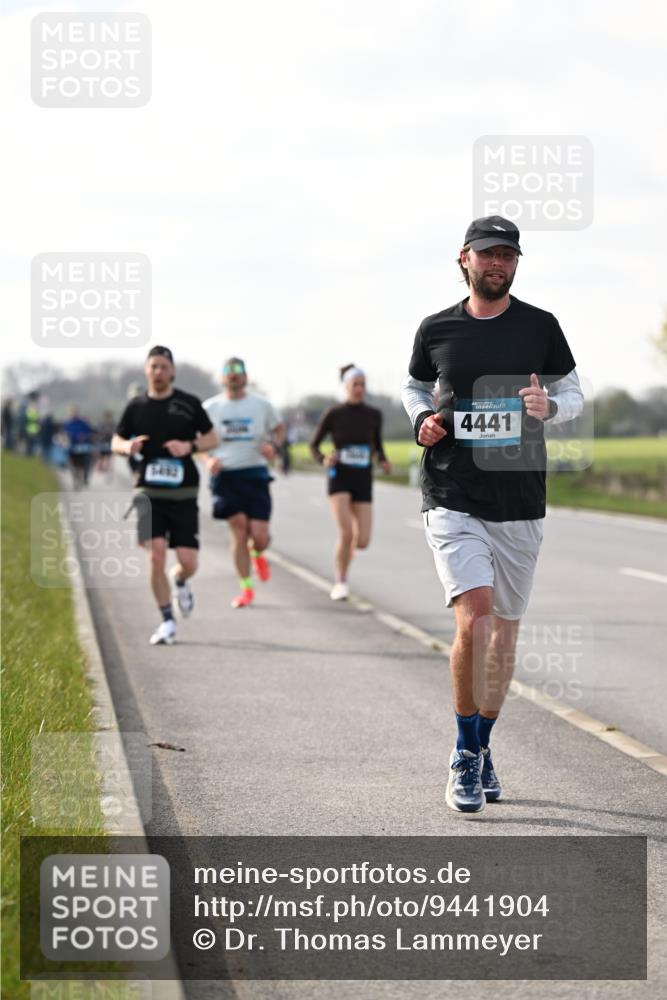 12.04.2026 - 45. Internationalen Wilhelmsburger Insellauf Dr. Thomas Lammeyer http://msf.ph/oto/9441904 12.04.2026 10:09:40 Laufen 4441 meine-sportfotos.de