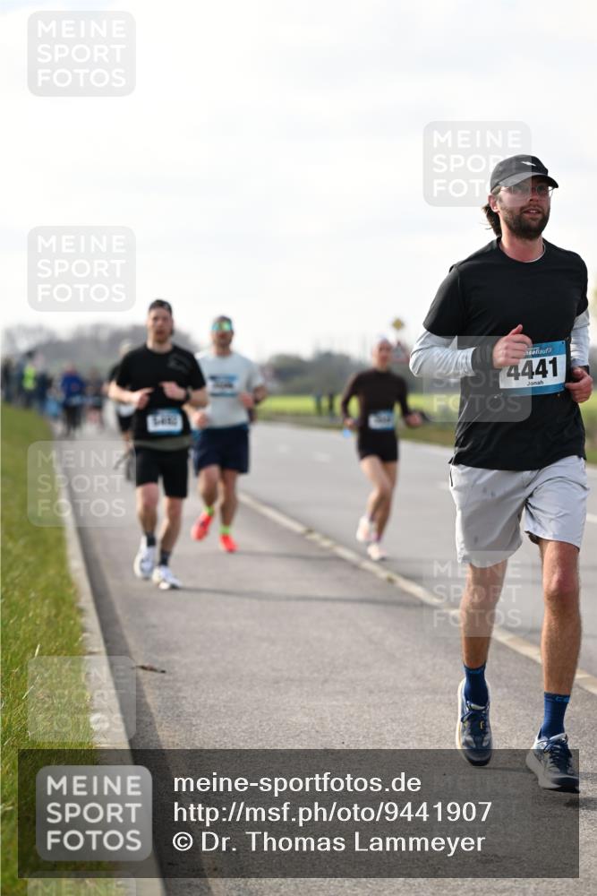 12.04.2026 - 45. Internationalen Wilhelmsburger Insellauf Dr. Thomas Lammeyer http://msf.ph/oto/9441907 12.04.2026 10:09:40 Laufen 4441 meine-sportfotos.de