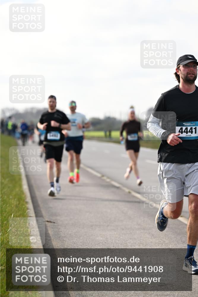 12.04.2026 - 45. Internationalen Wilhelmsburger Insellauf Dr. Thomas Lammeyer http://msf.ph/oto/9441908 12.04.2026 10:09:40 Laufen 4441 meine-sportfotos.de