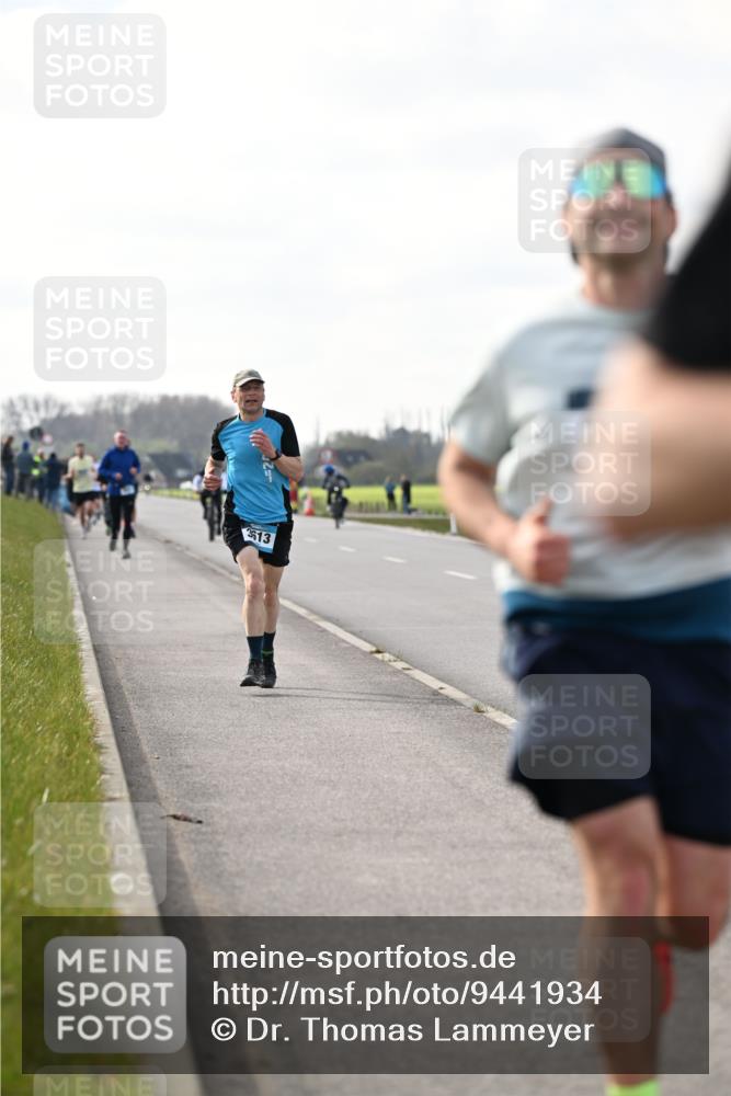 12.04.2026 - 45. Internationalen Wilhelmsburger Insellauf Dr. Thomas Lammeyer http://msf.ph/oto/9441934 12.04.2026 10:09:45 Laufen 3613 meine-sportfotos.de
