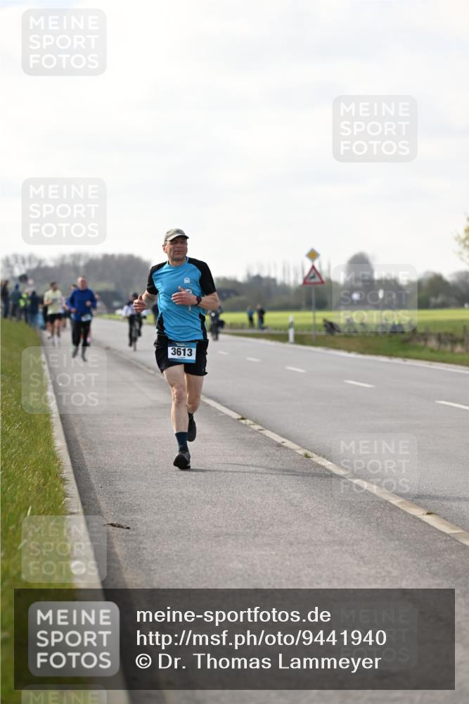 12.04.2026 - 45. Internationalen Wilhelmsburger Insellauf Dr. Thomas Lammeyer http://msf.ph/oto/9441940 12.04.2026 10:09:45 Laufen 3613 meine-sportfotos.de