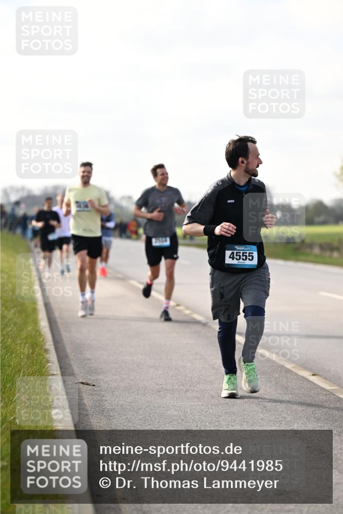 12.04.2026 - 45. Internationalen Wilhelmsburger Insellauf Dr. Thomas Lammeyer http://msf.ph/oto/9441985 12.04.2026 10:09:59 Laufen 4555 meine-sportfotos.de