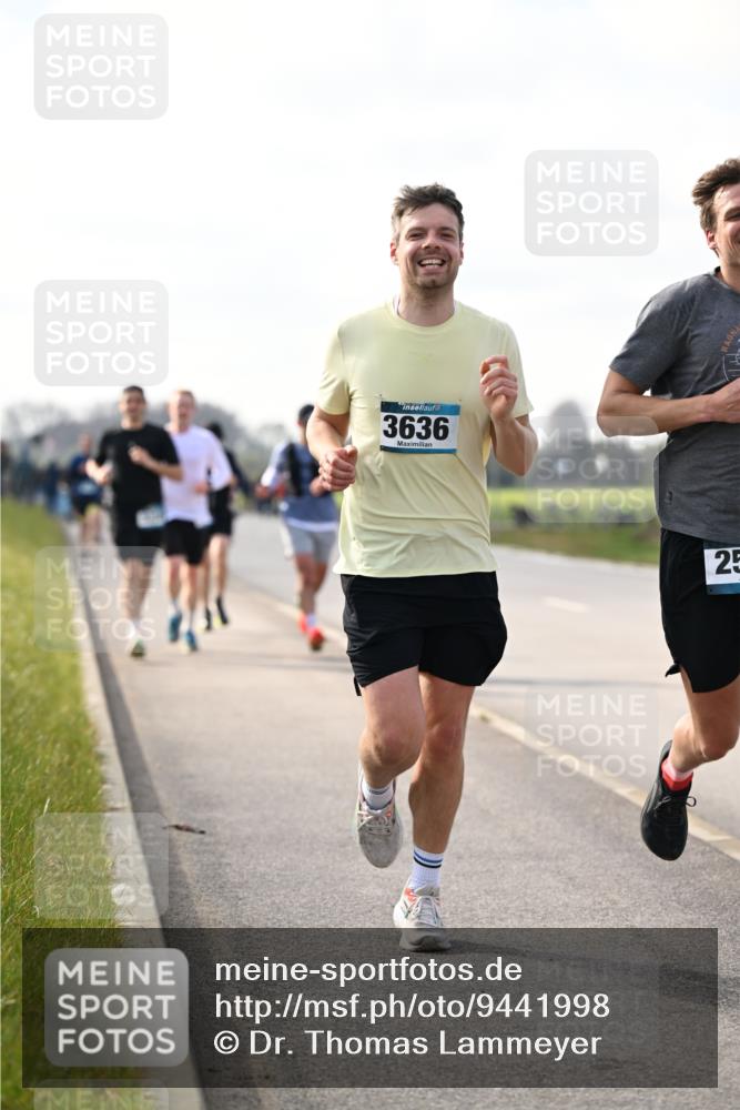 12.04.2026 - 45. Internationalen Wilhelmsburger Insellauf Dr. Thomas Lammeyer http://msf.ph/oto/9441998 12.04.2026 10:10:03 Laufen 3636, 25 meine-sportfotos.de