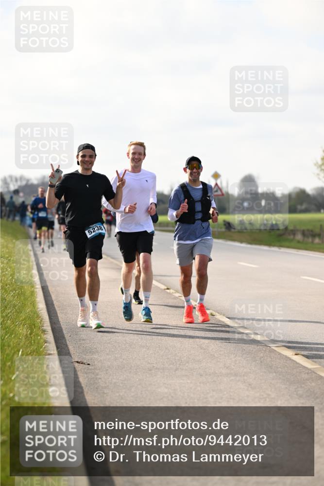 12.04.2026 - 45. Internationalen Wilhelmsburger Insellauf Dr. Thomas Lammeyer http://msf.ph/oto/9442013 12.04.2026 10:10:05 Laufen 5238 meine-sportfotos.de