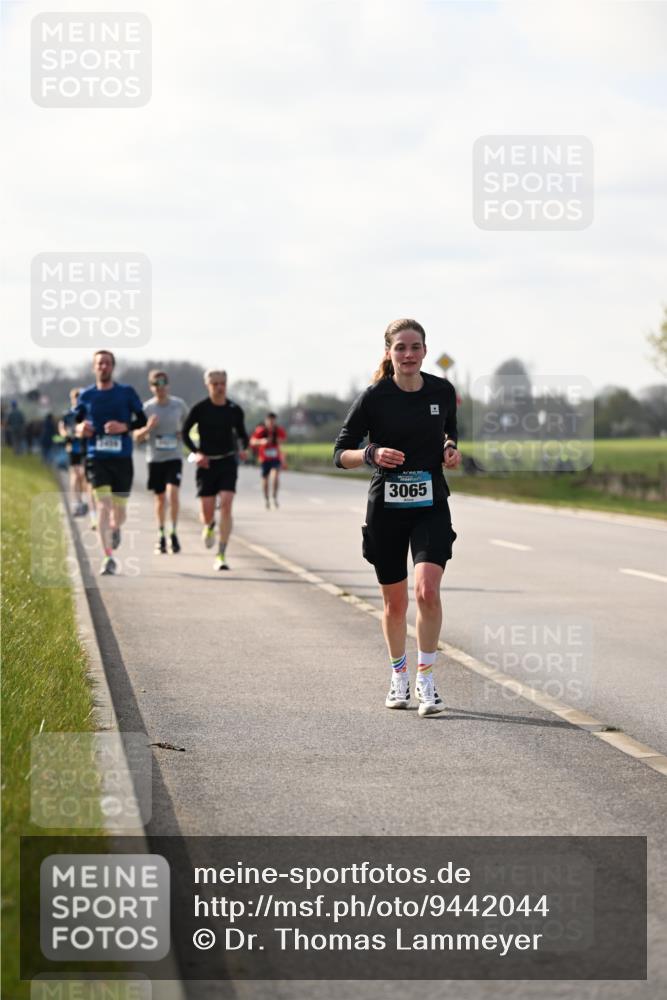 12.04.2026 - 45. Internationalen Wilhelmsburger Insellauf Dr. Thomas Lammeyer http://msf.ph/oto/9442044 12.04.2026 10:10:11 Laufen 3065 meine-sportfotos.de