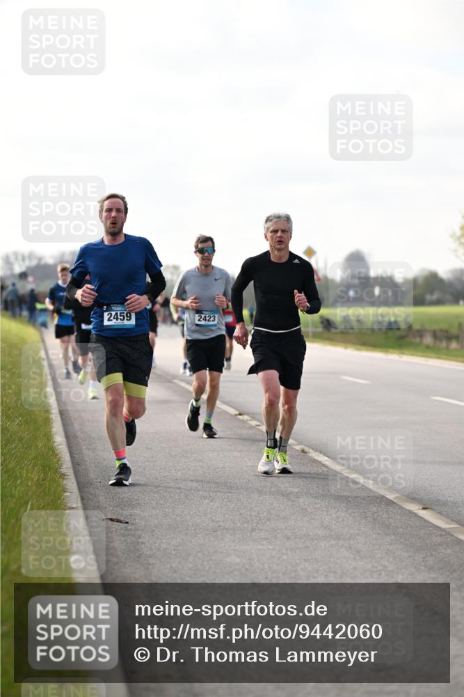 12.04.2026 - 45. Internationalen Wilhelmsburger Insellauf Dr. Thomas Lammeyer http://msf.ph/oto/9442060 12.04.2026 10:10:14 Laufen 2459, 2423 meine-sportfotos.de
