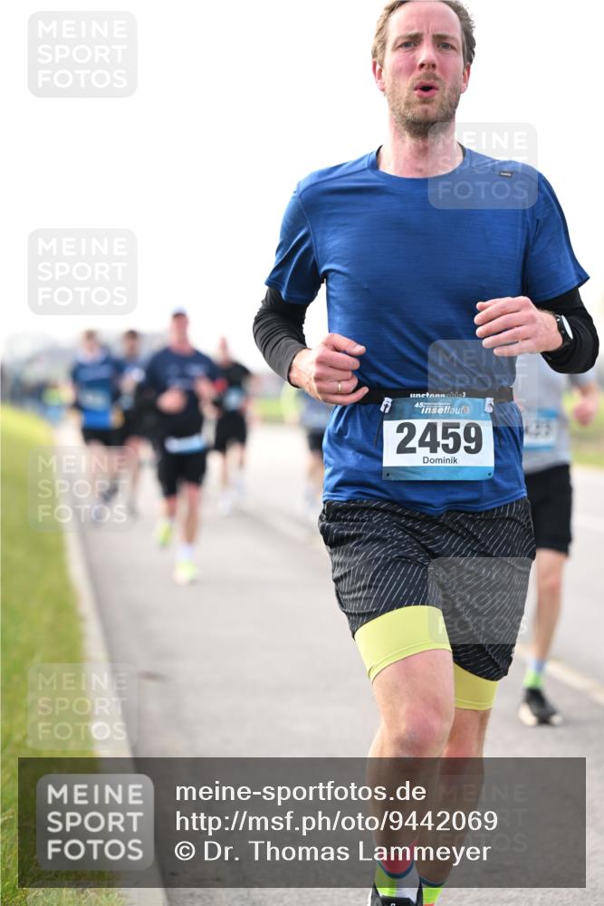 12.04.2026 - 45. Internationalen Wilhelmsburger Insellauf Dr. Thomas Lammeyer http://msf.ph/oto/9442069 12.04.2026 10:10:17 Laufen 3, 45, 2459 meine-sportfotos.de