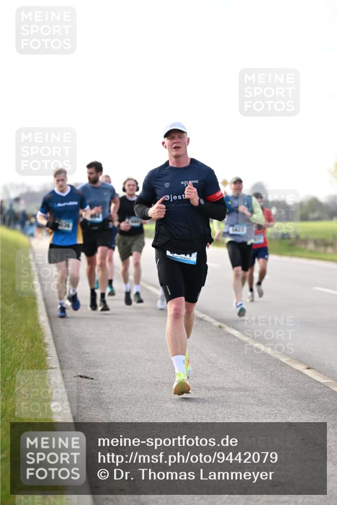 12.04.2026 - 45. Internationalen Wilhelmsburger Insellauf Dr. Thomas Lammeyer http://msf.ph/oto/9442079 12.04.2026 10:10:19 Laufen 1623 meine-sportfotos.de