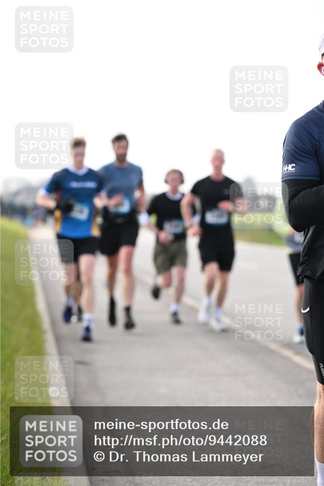 12.04.2026 - 45. Internationalen Wilhelmsburger Insellauf Dr. Thomas Lammeyer http://msf.ph/oto/9442088 12.04.2026 10:10:21 Laufen  meine-sportfotos.de