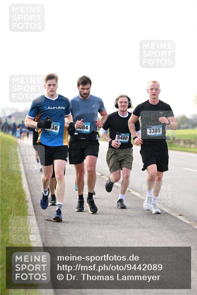 12.04.2026 - 45. Internationalen Wilhelmsburger Insellauf Dr. Thomas Lammeyer http://msf.ph/oto/9442089 12.04.2026 10:10:22 Laufen 36, 084, 5480, 3385 meine-sportfotos.de