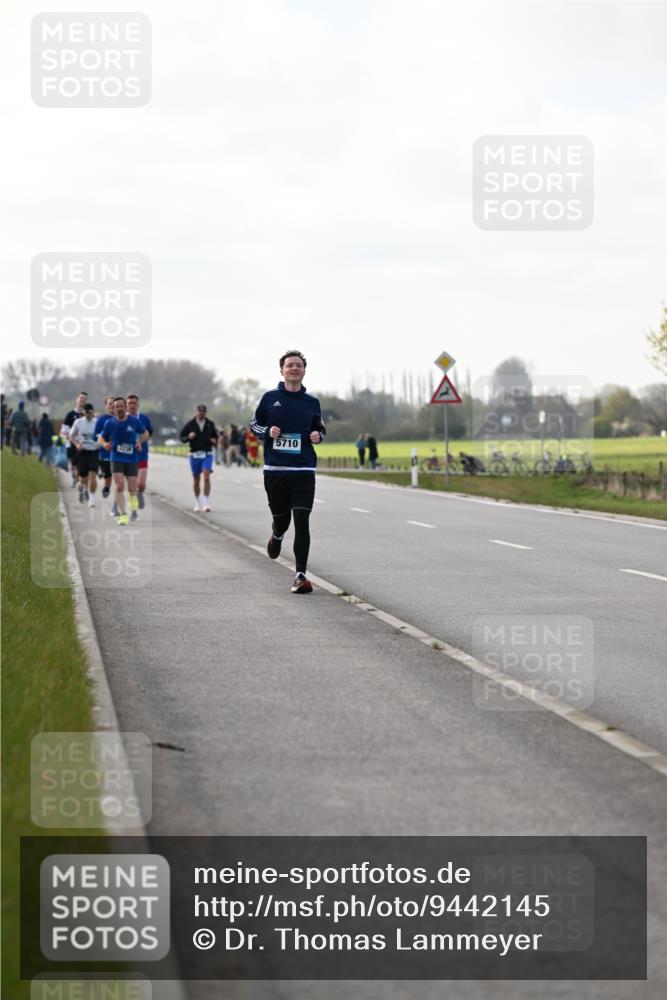 12.04.2026 - 45. Internationalen Wilhelmsburger Insellauf Dr. Thomas Lammeyer http://msf.ph/oto/9442145 12.04.2026 10:10:46 Laufen 5710 meine-sportfotos.de
