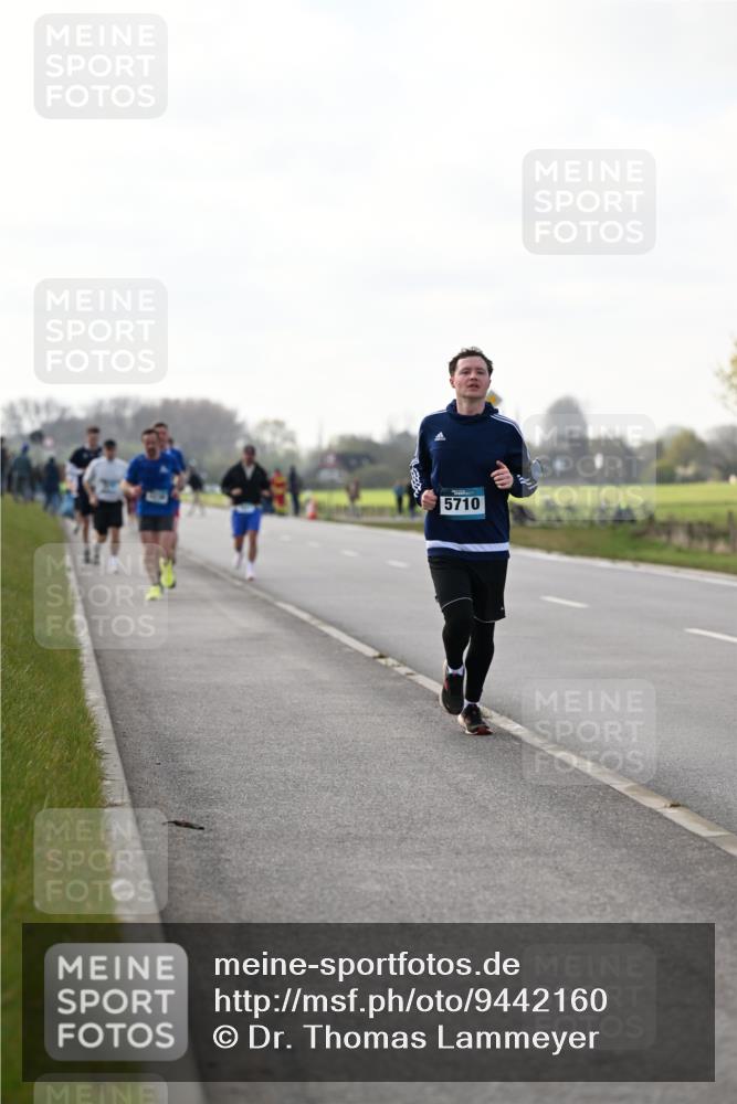 12.04.2026 - 45. Internationalen Wilhelmsburger Insellauf Dr. Thomas Lammeyer http://msf.ph/oto/9442160 12.04.2026 10:10:48 Laufen 5710 meine-sportfotos.de