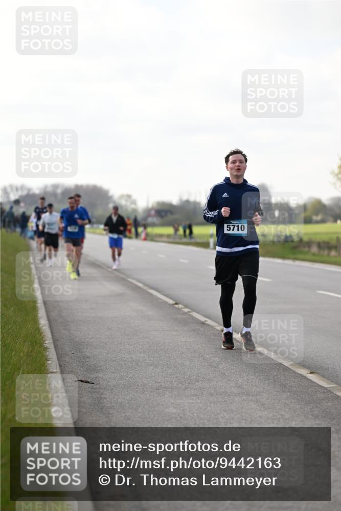 12.04.2026 - 45. Internationalen Wilhelmsburger Insellauf Dr. Thomas Lammeyer http://msf.ph/oto/9442163 12.04.2026 10:10:48 Laufen 5710 meine-sportfotos.de