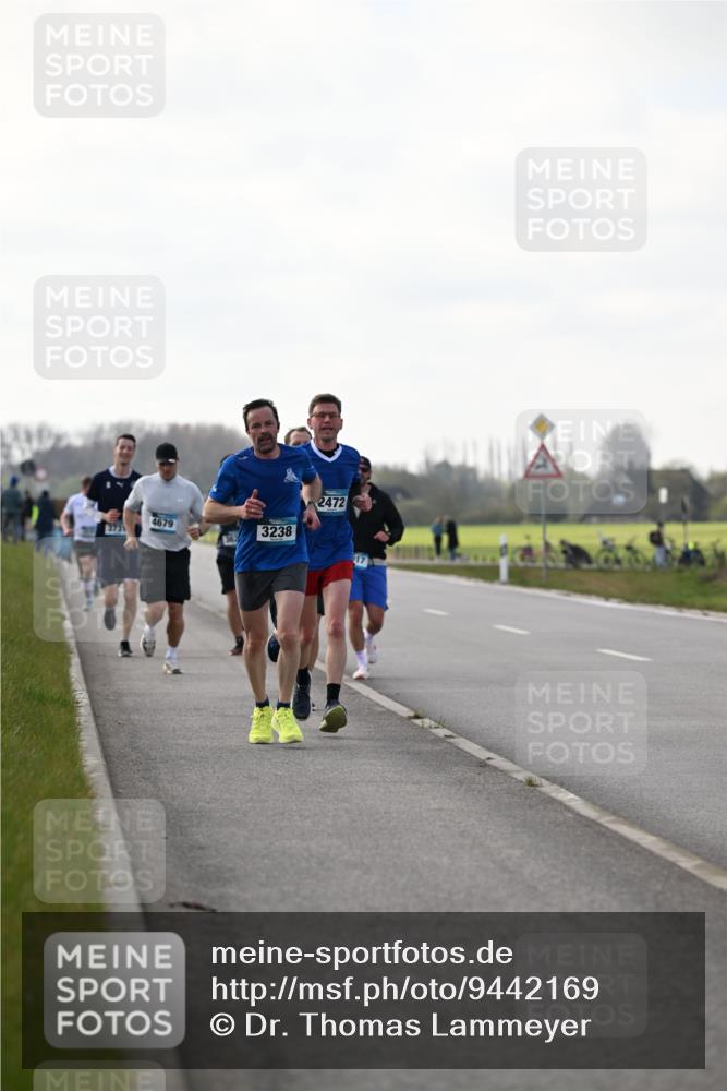 12.04.2026 - 45. Internationalen Wilhelmsburger Insellauf Dr. Thomas Lammeyer http://msf.ph/oto/9442169 12.04.2026 10:10:53 Laufen 4679, 3238, 2472, 17 meine-sportfotos.de