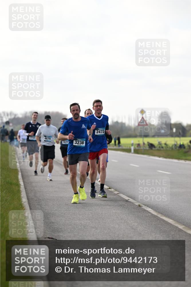 12.04.2026 - 45. Internationalen Wilhelmsburger Insellauf Dr. Thomas Lammeyer http://msf.ph/oto/9442173 12.04.2026 10:10:53 Laufen 2472, 4679, 3238 meine-sportfotos.de