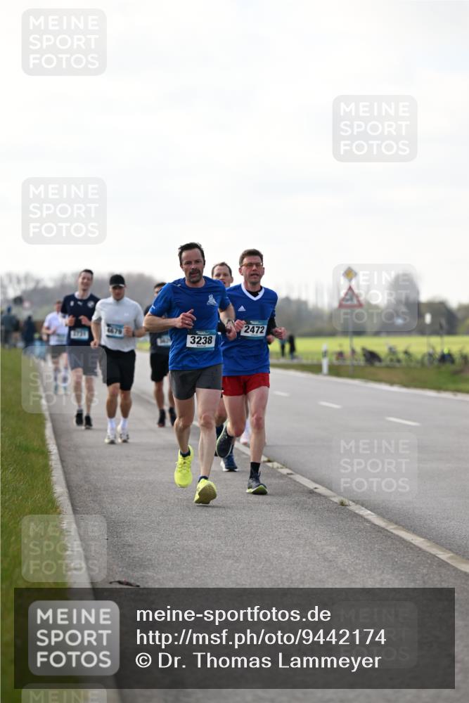 12.04.2026 - 45. Internationalen Wilhelmsburger Insellauf Dr. Thomas Lammeyer http://msf.ph/oto/9442174 12.04.2026 10:10:53 Laufen 2472, 3238 meine-sportfotos.de