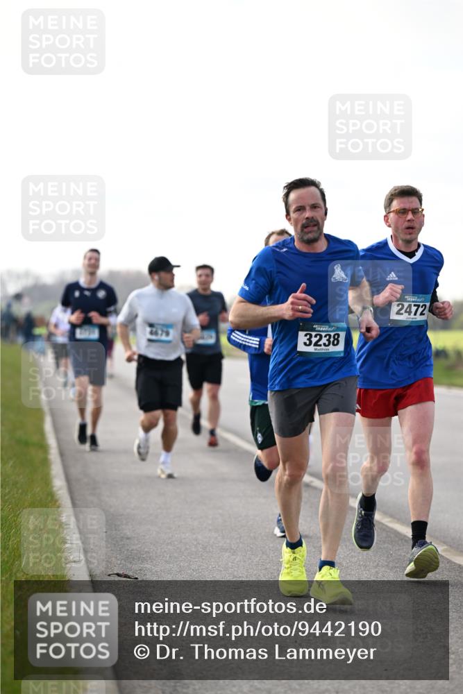 12.04.2026 - 45. Internationalen Wilhelmsburger Insellauf Dr. Thomas Lammeyer http://msf.ph/oto/9442190 12.04.2026 10:10:56 Laufen 3238, 2472 meine-sportfotos.de