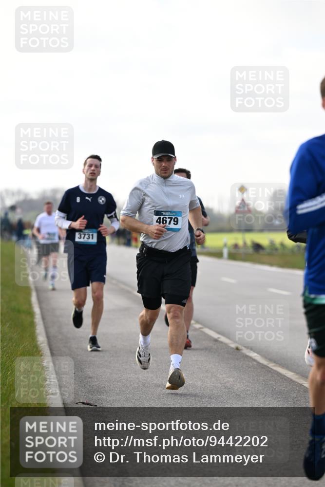 12.04.2026 - 45. Internationalen Wilhelmsburger Insellauf Dr. Thomas Lammeyer http://msf.ph/oto/9442202 12.04.2026 10:10:58 Laufen 3731, 4679 meine-sportfotos.de