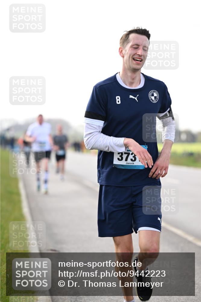 12.04.2026 - 45. Internationalen Wilhelmsburger Insellauf Dr. Thomas Lammeyer http://msf.ph/oto/9442223 12.04.2026 10:11:01 Laufen 8, 373 meine-sportfotos.de