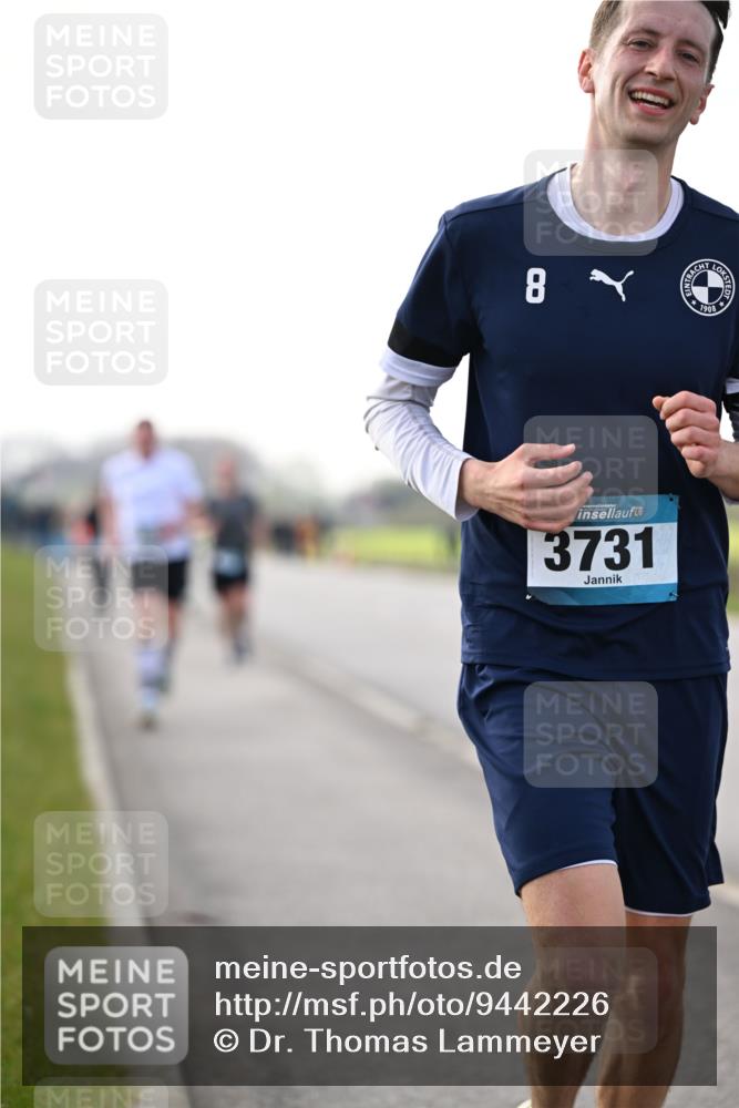 12.04.2026 - 45. Internationalen Wilhelmsburger Insellauf Dr. Thomas Lammeyer http://msf.ph/oto/9442226 12.04.2026 10:11:01 Laufen 8, 7908, 3731 meine-sportfotos.de