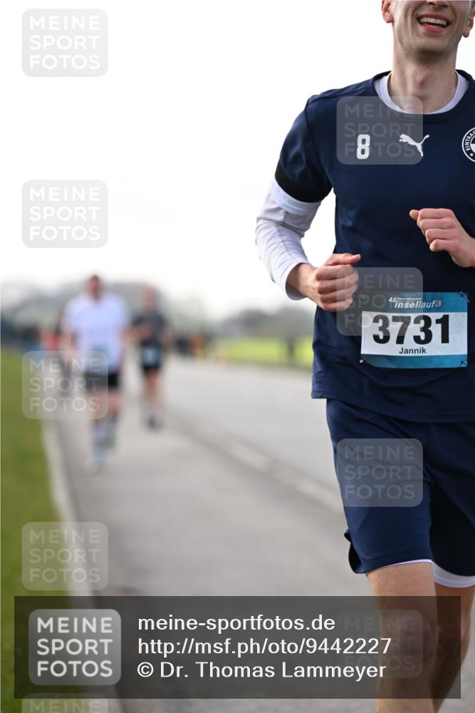 12.04.2026 - 45. Internationalen Wilhelmsburger Insellauf Dr. Thomas Lammeyer http://msf.ph/oto/9442227 12.04.2026 10:11:02 Laufen 8, 45, 3731 meine-sportfotos.de