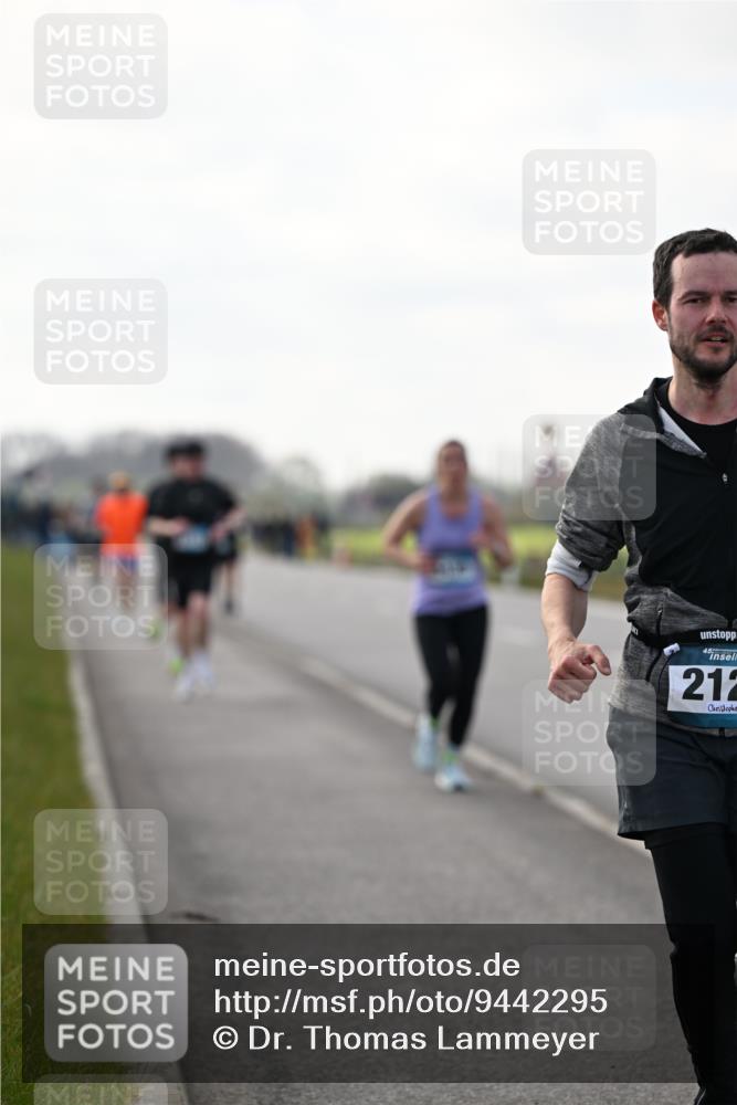 12.04.2026 - 45. Internationalen Wilhelmsburger Insellauf Dr. Thomas Lammeyer http://msf.ph/oto/9442295 12.04.2026 10:11:13 Laufen 212 meine-sportfotos.de