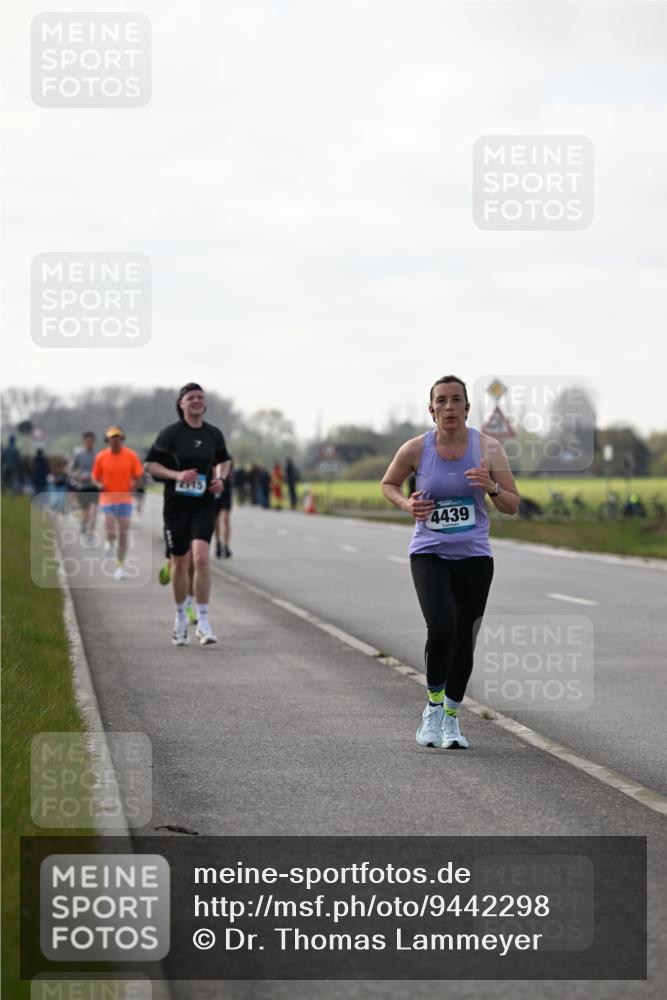 12.04.2026 - 45. Internationalen Wilhelmsburger Insellauf Dr. Thomas Lammeyer http://msf.ph/oto/9442298 12.04.2026 10:11:13 Laufen 4439 meine-sportfotos.de