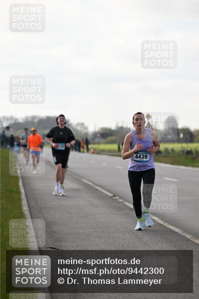 12.04.2026 - 45. Internationalen Wilhelmsburger Insellauf Dr. Thomas Lammeyer http://msf.ph/oto/9442300 12.04.2026 10:11:14 Laufen 4439 meine-sportfotos.de