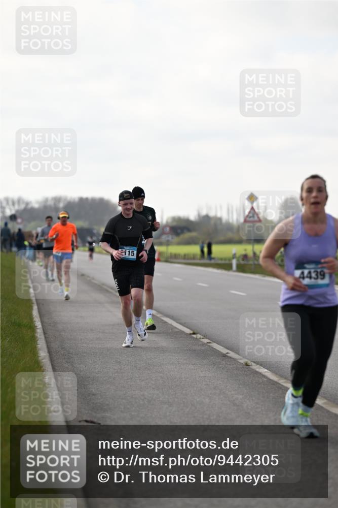 12.04.2026 - 45. Internationalen Wilhelmsburger Insellauf Dr. Thomas Lammeyer http://msf.ph/oto/9442305 12.04.2026 10:11:15 Laufen 115, 4439 meine-sportfotos.de