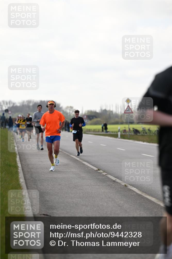 12.04.2026 - 45. Internationalen Wilhelmsburger Insellauf Dr. Thomas Lammeyer http://msf.ph/oto/9442328 12.04.2026 10:11:19 Laufen  meine-sportfotos.de