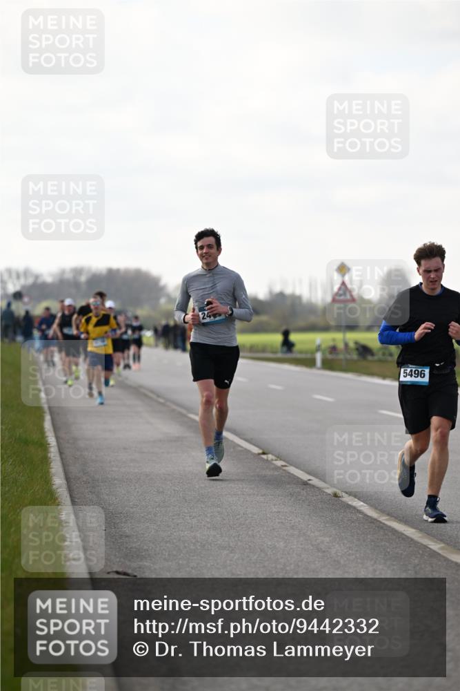 12.04.2026 - 45. Internationalen Wilhelmsburger Insellauf Dr. Thomas Lammeyer http://msf.ph/oto/9442332 12.04.2026 10:11:26 Laufen 5496 meine-sportfotos.de