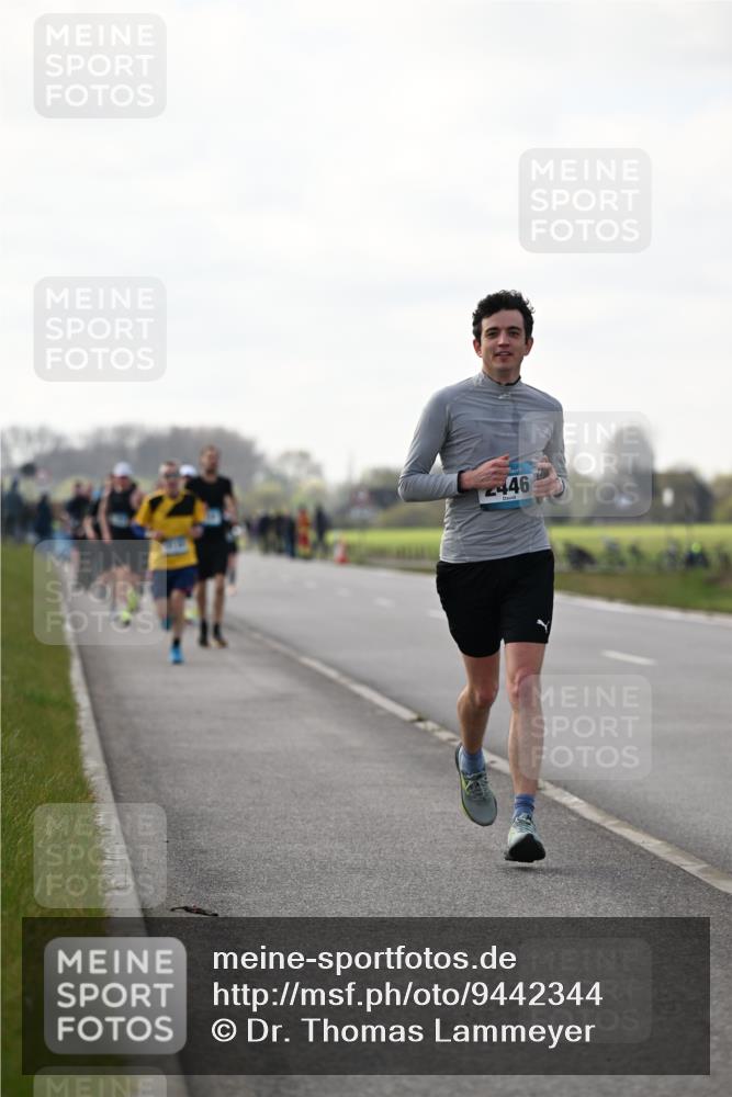 12.04.2026 - 45. Internationalen Wilhelmsburger Insellauf Dr. Thomas Lammeyer http://msf.ph/oto/9442344 12.04.2026 10:11:28 Laufen 2446 meine-sportfotos.de