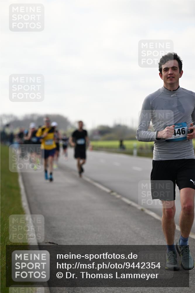 12.04.2026 - 45. Internationalen Wilhelmsburger Insellauf Dr. Thomas Lammeyer http://msf.ph/oto/9442354 12.04.2026 10:11:29 Laufen 146 meine-sportfotos.de