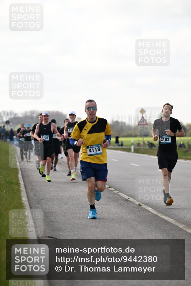 12.04.2026 - 45. Internationalen Wilhelmsburger Insellauf Dr. Thomas Lammeyer http://msf.ph/oto/9442380 12.04.2026 10:11:33 Laufen 4108, 410, 4118, 2192 meine-sportfotos.de