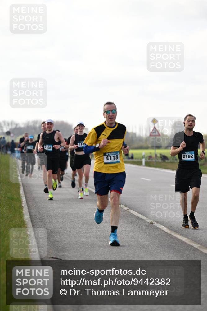 12.04.2026 - 45. Internationalen Wilhelmsburger Insellauf Dr. Thomas Lammeyer http://msf.ph/oto/9442382 12.04.2026 10:11:33 Laufen 4108, 410, 4118, 2192 meine-sportfotos.de
