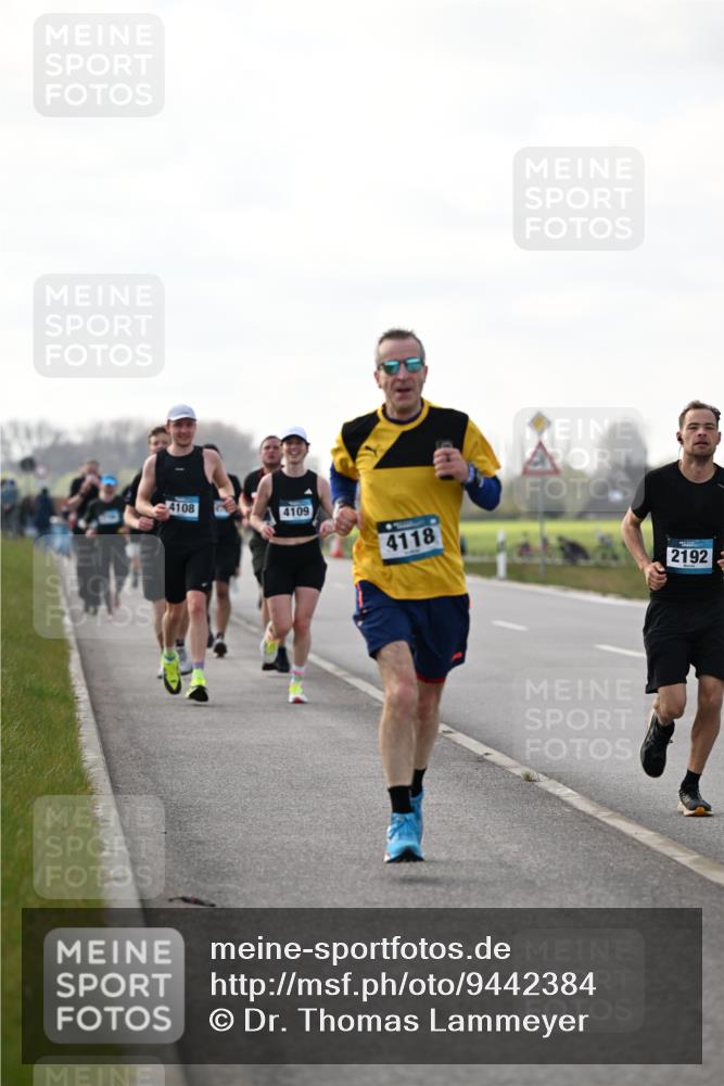 12.04.2026 - 45. Internationalen Wilhelmsburger Insellauf Dr. Thomas Lammeyer http://msf.ph/oto/9442384 12.04.2026 10:11:34 Laufen 4108, 4109, 4118, 2192 meine-sportfotos.de