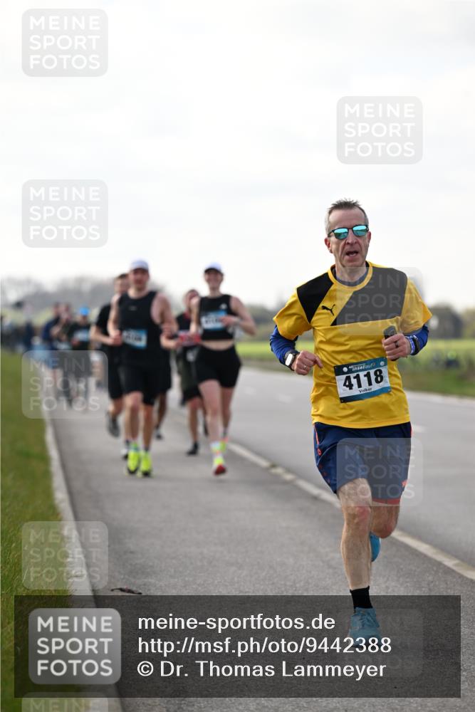 12.04.2026 - 45. Internationalen Wilhelmsburger Insellauf Dr. Thomas Lammeyer http://msf.ph/oto/9442388 12.04.2026 10:11:35 Laufen 4118 meine-sportfotos.de