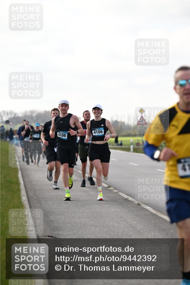12.04.2026 - 45. Internationalen Wilhelmsburger Insellauf Dr. Thomas Lammeyer http://msf.ph/oto/9442392 12.04.2026 10:11:35 Laufen 4108, 4109, 41 meine-sportfotos.de