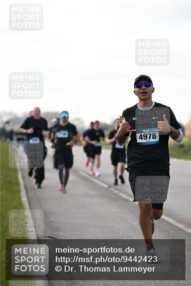 12.04.2026 - 45. Internationalen Wilhelmsburger Insellauf Dr. Thomas Lammeyer http://msf.ph/oto/9442423 12.04.2026 10:11:41 Laufen 4978 meine-sportfotos.de